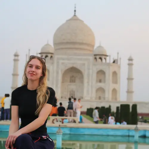 Student-in-India-Challenges-Abroad
